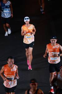 BIB: 42404, 20325, 21317
                            <button type="button" onclick="openModal(22949943)" class="btn btn-primary btn-sm float-right btn-popup" data-toggle="modal" data-target=".modal-high-quality">
                        <i class="fas fa-shopping-cart"></i> Add to Cart
                    </button>
                                            <button type="button" onclick="isThisMe(22949943, true)" class="btn btn-success btn-sm float-right btn-popup btn-isme hidden" data-toggle="tooltip" data-placement="bottom" title="นี่คือรูปของคุณใช่ไหม คลิกที่นี่เพื่อเอาเข้าอัลบั้ม">
                        <i class="fas fa-plus"></i> Add to album
                    </button>
                    <button type="button" onclick="isThisMe(22949943, false)" class="btn btn-warning btn-sm float-right btn-popup btn-isnotme hidden">
                        <i class="fas fa-ban"></i> Remove from album
                    </button>